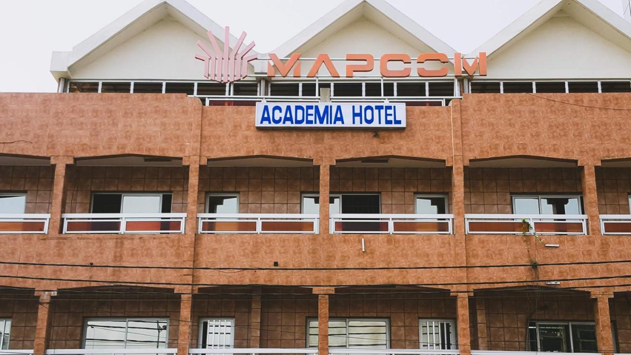 Academia Hotel โลเม ภายนอก รูปภาพ